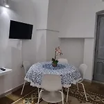 Amarcord شقة برينديسي