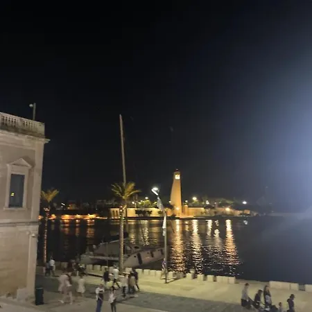 Amarcord برينديسي